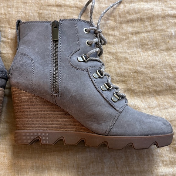 Sorel Joan Uptown Lace boots - Picture 6 of 17